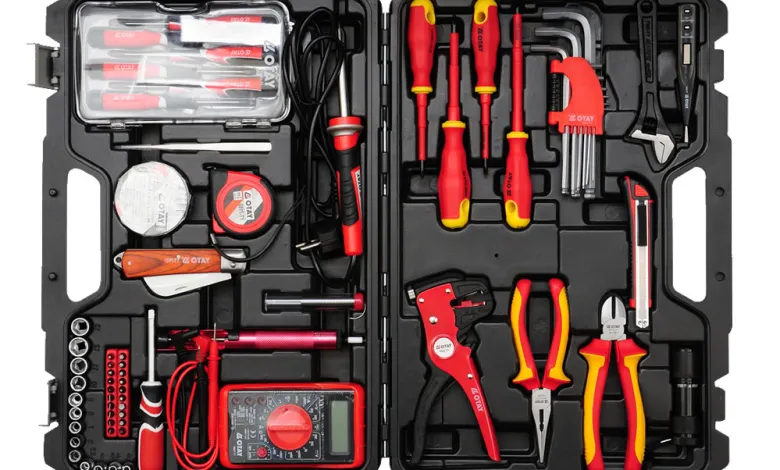 6 Basic Tools Every Electrician Should Have
